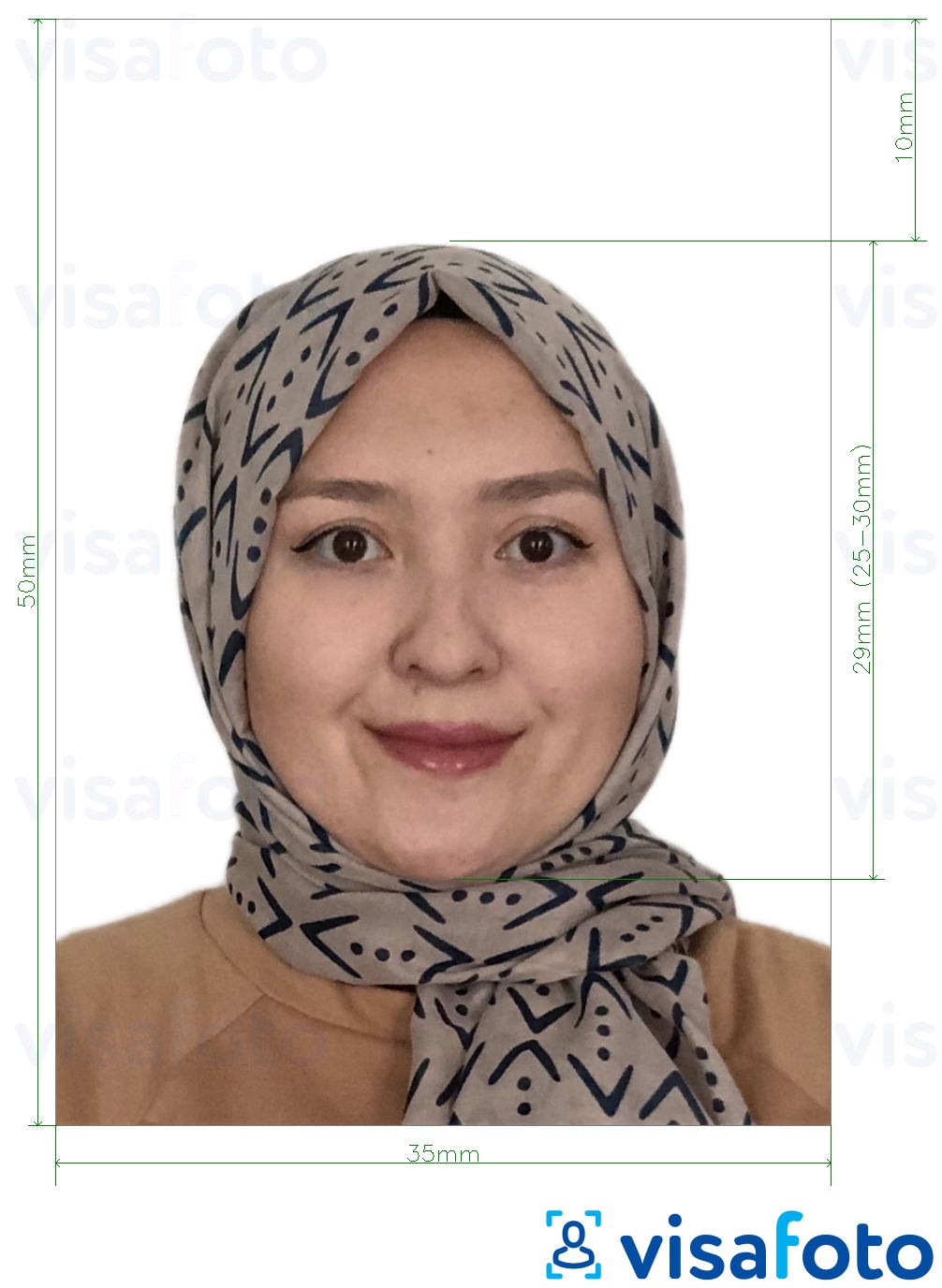 ຕົວຢ່າງຮູບພາບສໍາລັບ Malaysia Passport 35x50 mm white background ພ້ອມມີຂໍ້ກໍານົດຂະໜາດທີ່ແນ່ນອນ